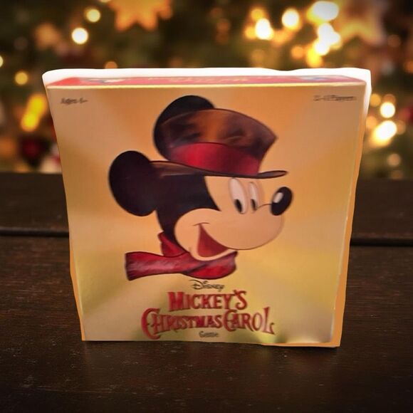 2022 Disney Mickey's Christmas Carol Holiday Game By Funko 2-4 players - Picture 1 of 3